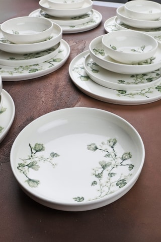 Vajilla de porcelana - 24 piezas