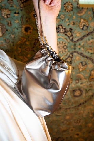 Sac seau en cuir Elva  - Marron