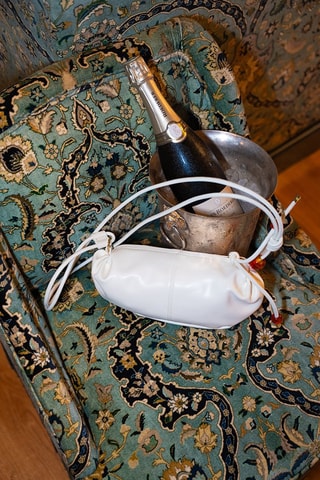 Sac porté épaule en cuir Aina  - Blanc