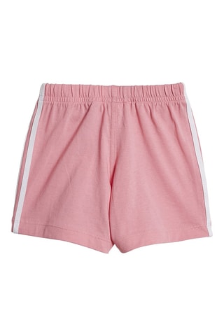 Camiseta y short - Blanco y rosa