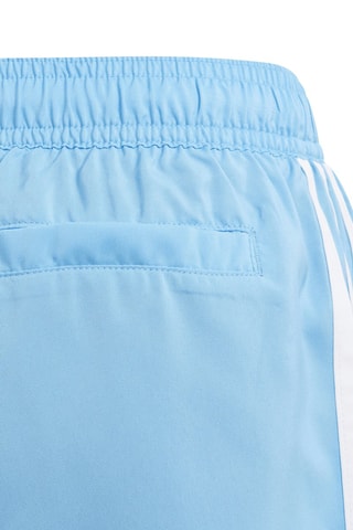 Bañador corto Curst - Celeste
