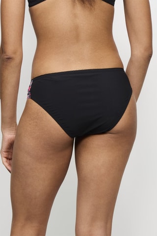 Slip Luccia Swing - Noir et rouge - Bestform