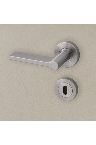 2 poignées de porte à clé Syracuse - 13 x 1,8 x 5,2 cm - finition satin/nickel