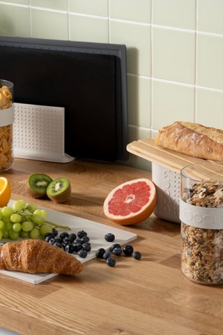 Panera pequeña con tapa de bambú - 19 x 29 x 11 cm