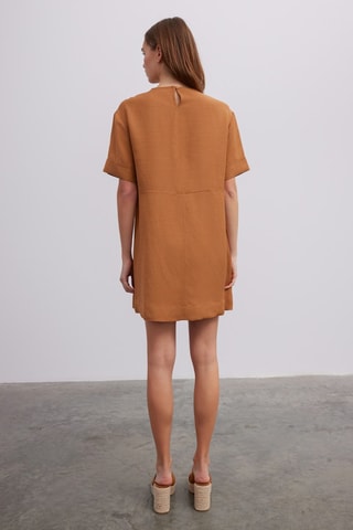 Abito taglio dritto  - Marrone