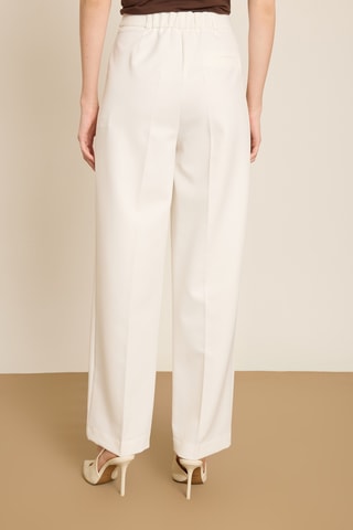 Pantaloni carrot - Beige