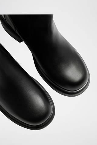 Botins Chelsea em couro - Preto