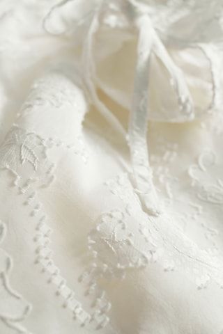 Vestido com folhos - Branco