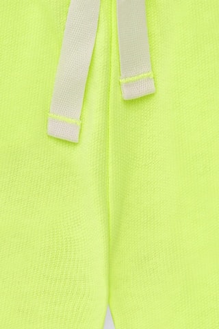 Short Basics Girl - Groen