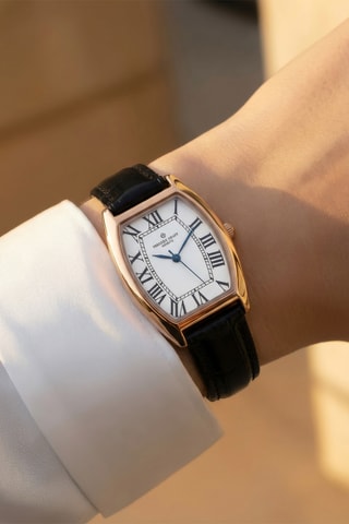 Leren Quartz Horloge - Zwart en Goudkleurig