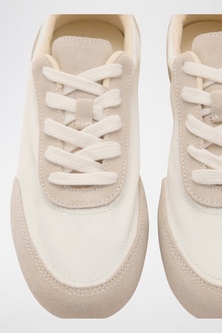 Tennis suède lacets - Blanc