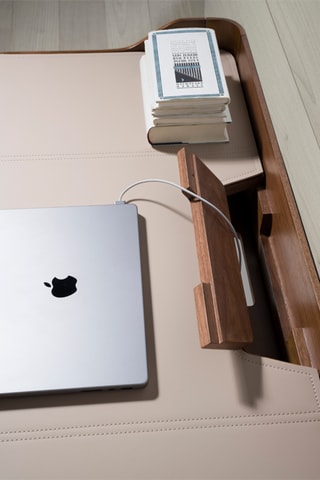 Secretária em madeira 1 gaveta - 116 x 55 x 82 cm