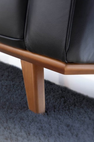 Sofá -  Preto - 2 lugares - Em couro