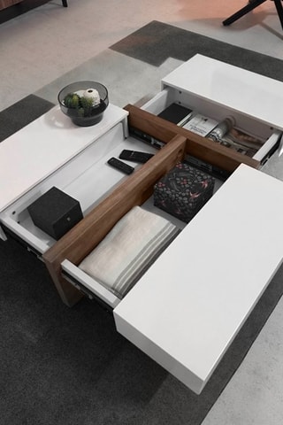 Mesa de centro Branco e imitação de nogueira