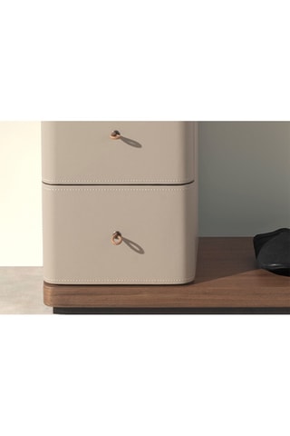 Móvel de entrada - 84 x 30 x 190 cm