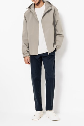 Cortavientos con capucha - Beige