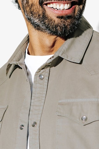 Camisa regular - Bege