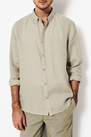 Camisa regular fit de lino - Beige