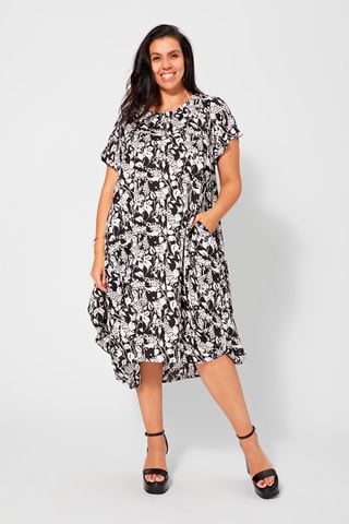 Vestido trapézio Preto e branco - Branco e preto