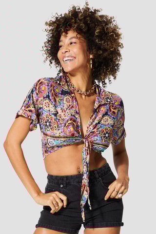 Crop top - Azul e vermelho - Preto, vermelho e azul