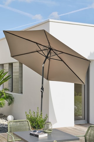 Sombrilla redonda Marbella - 6 m² - Diámetro de la lona 270 cm?

?