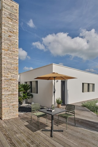 Sombrilla redonda Marbella - 6 m² - Diámetro de la lona 270 cm?

?