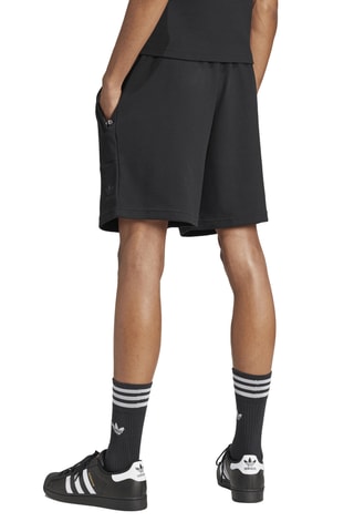 Short Essentials - Noir