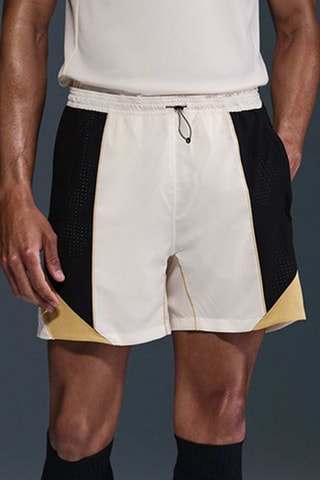 Short de football Strike+ - Ivoire