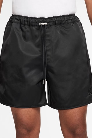 Short Essentials - Noir