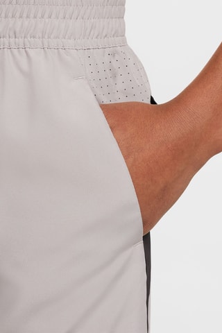 Short de sport - Gris clair - Nike