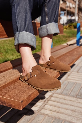 Nubuck Clogs Rosso Bruin
