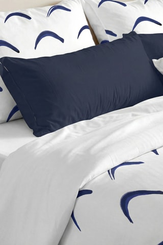 Housse de couette réversible en percale de coton 79 fils/cm² Calella - Blanc et bleu foncé