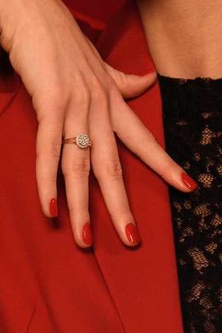 Anillo - 
Oro amarillo y diamantes