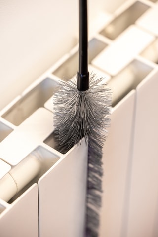 Brosse pour radiateurs - 80 cm
