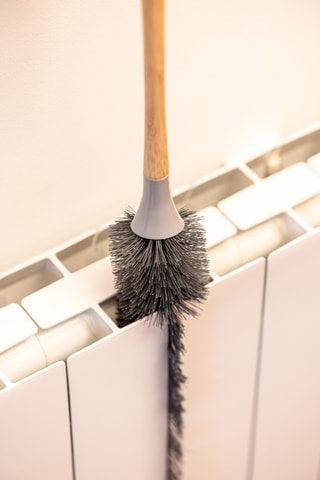 Brosse pour radiateurs - 80 cm