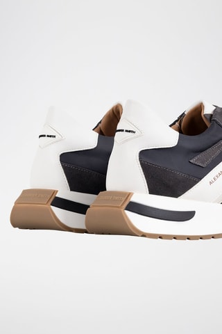 Baskets - Blanc, noir et marron