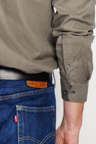 Camisa regular fit de lino - Caqui