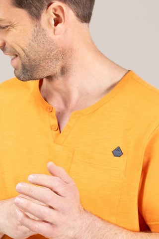 Camiseta - Azul y naranja