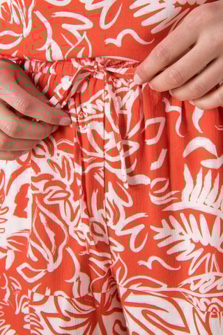 Short - Blanco y rojo