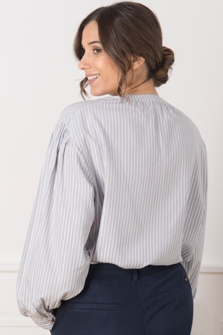 Blusa - Blanco y azul