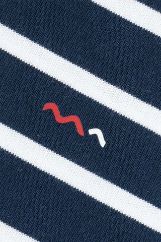 Camiseta Pestelo - Blanco y rojo