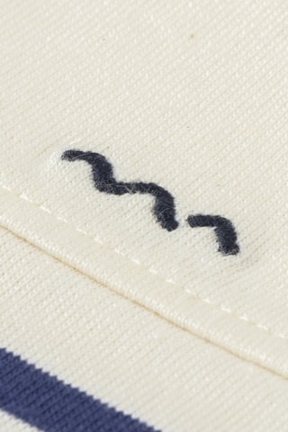 Camiseta - Blanco y azul