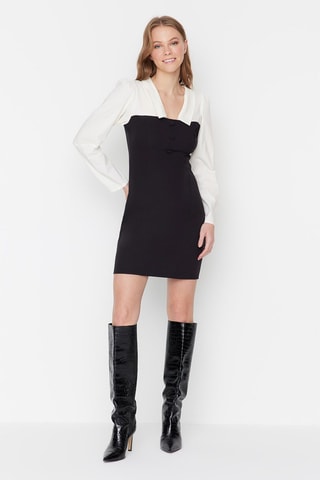 Vestido direito Preto