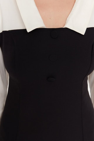 Vestido direito Preto