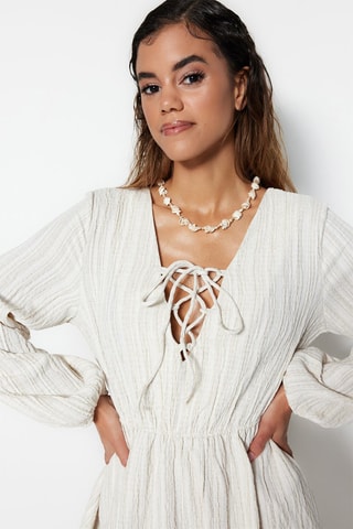 Vestido de praia Cru