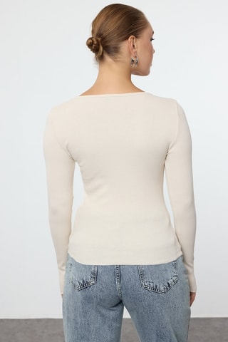 2 t-shirts - Cru e azul-marinho