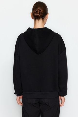 Sweat com capuz - Preto