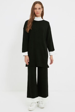 Camisola e calças - Preto