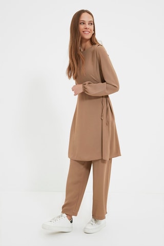 Túnica e calças - Bege