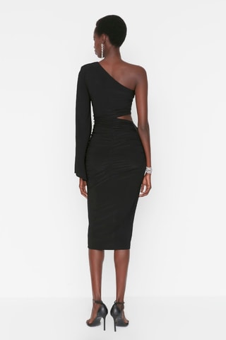 Vestido assimétrico - Preto